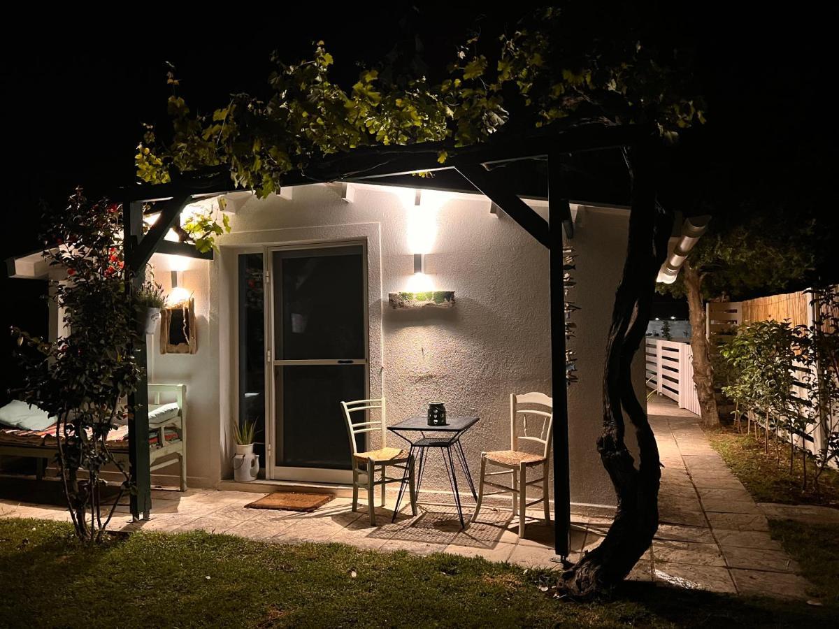 PlatánionUnder The Vine Garden Houseアパートメント エクステリア 写真